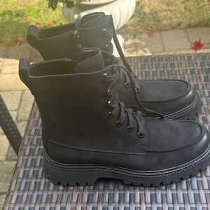 NWOT Steve Madden Black Men's walvia boots size 9.5